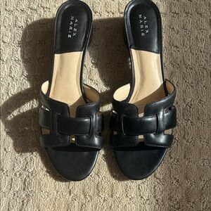 Alex Marie Brand New Black Sandals